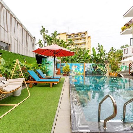 Alley Garden Homestay Хой Ан Екстериор снимка