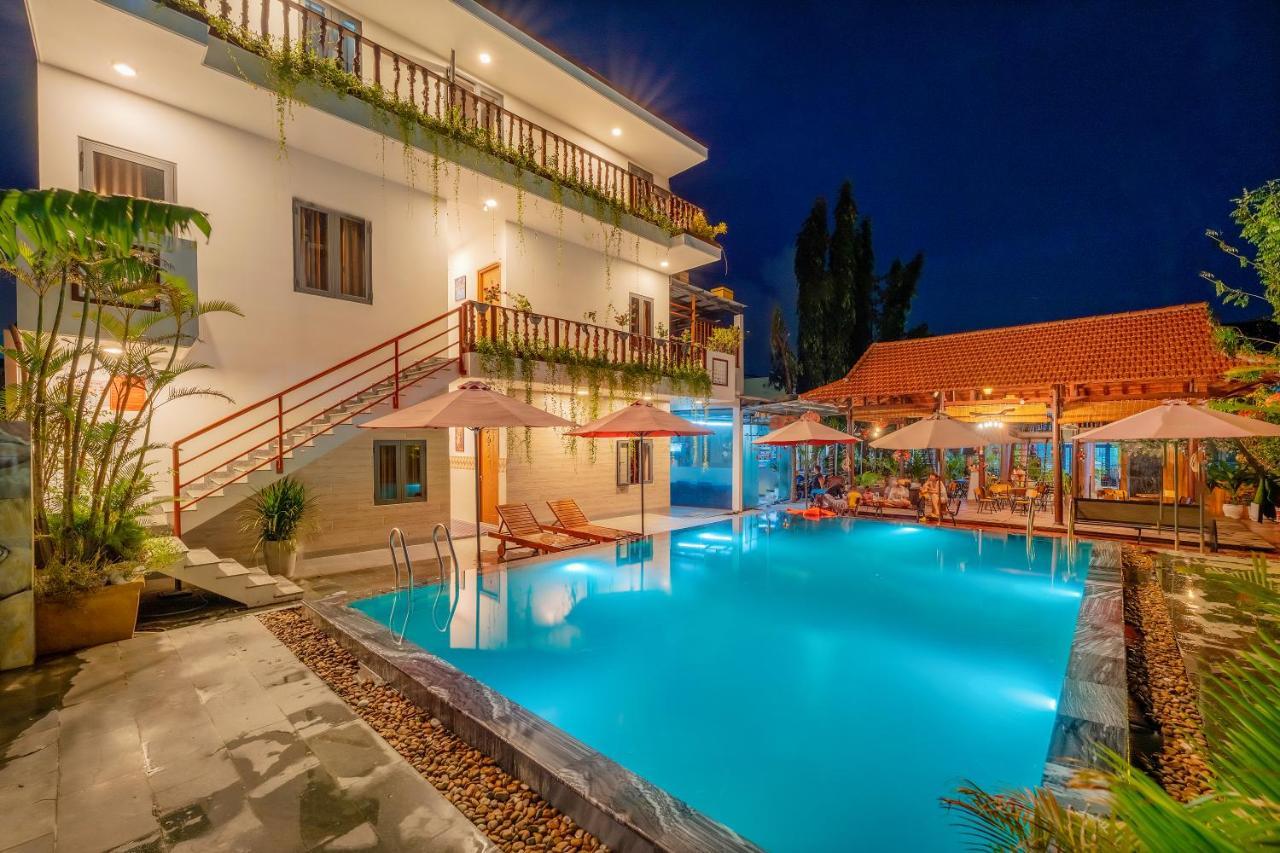 Alley Garden Homestay Хой Ан Екстериор снимка