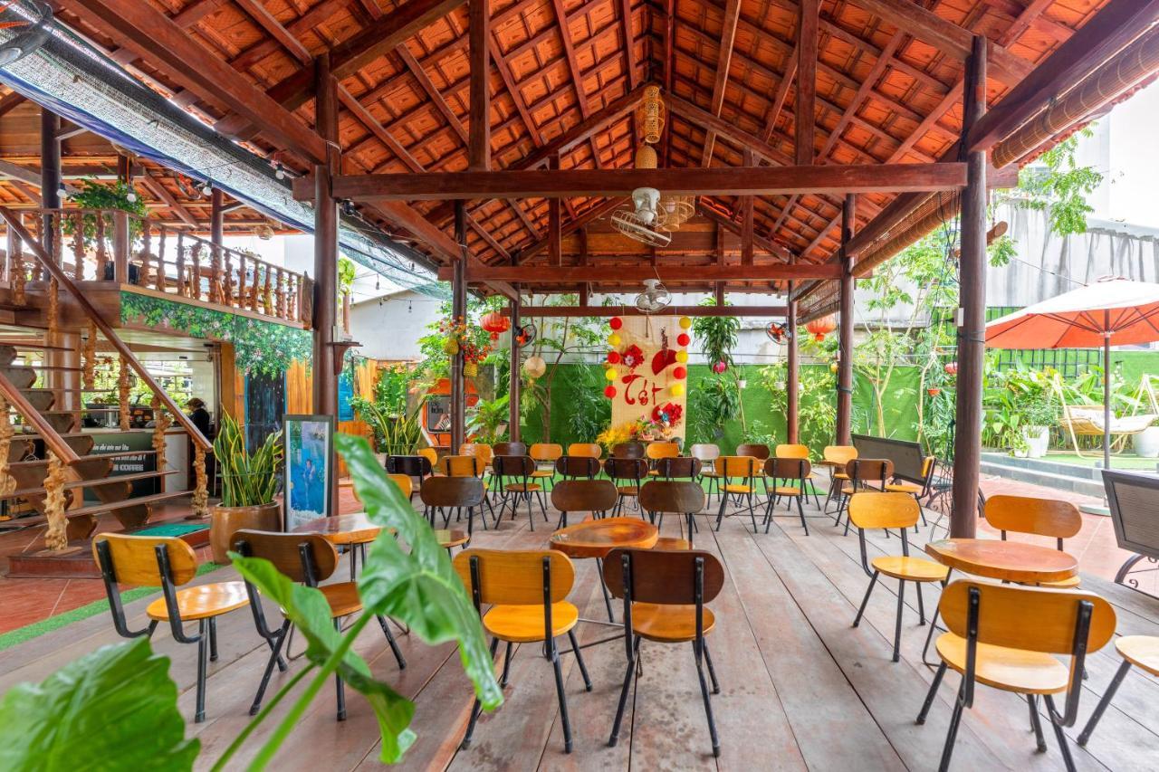 Alley Garden Homestay Хой Ан Екстериор снимка